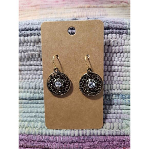 (3 for $15)~JoMa~ Silvertone Round Dangle Earrings with Australian Crystal- NWT - Picture 1 of 4